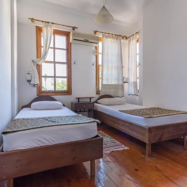 Mavi & Ani Pansiyon, khách sạn ở Antalya