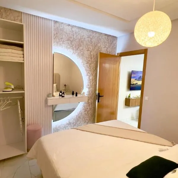 Studio Neuf à Roches Noires près de Casa Voyageurs et Casa Port, Hotel in Casablanca