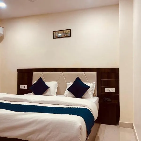Hotel Conifer Haridwar, hotel in Haridwār