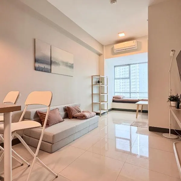 Anderson pakuwon 2 Bedroom 6 people stay, hotel in Surabaya