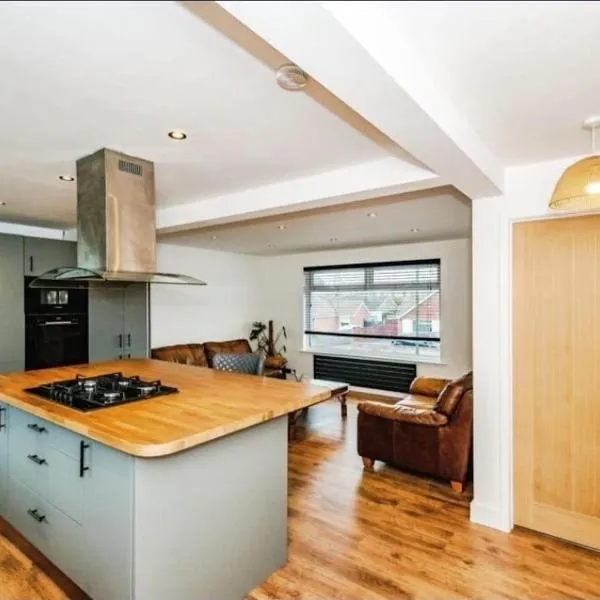 South Downs Retreat、Somptingのホテル