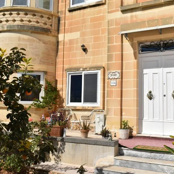 Secret Villa - Room Lily, ξενοδοχείο σε Taʼ Lampuka