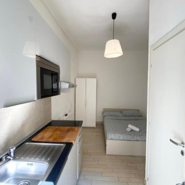 Monolocale nizza 27, Turin