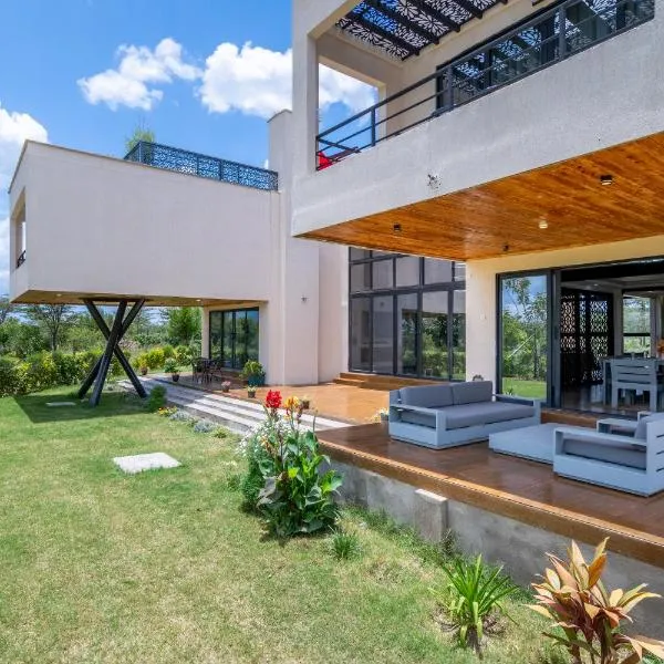 SuCasa Villa located in Maiyan Luxury Resort, Nanyuki, hotel in Nanyuki