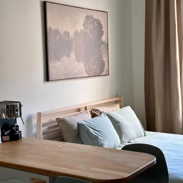 Cozy studio in the center of Helsinki, ξενοδοχείο στο Ελσίνκι