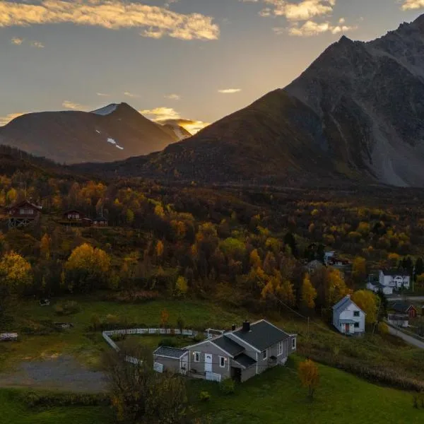 Lyngen alps View, hotel v destinácii Koppangen