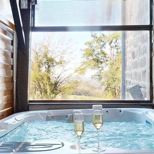 Maison Spa Sauna Proche du Lac, hôtel à Brive-la-Gaillarde