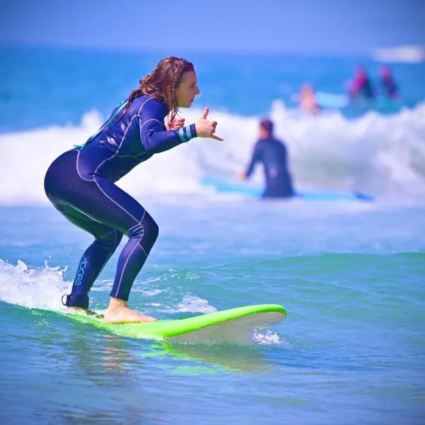 Adar surf house, hotel u gradu 'Taghazout'