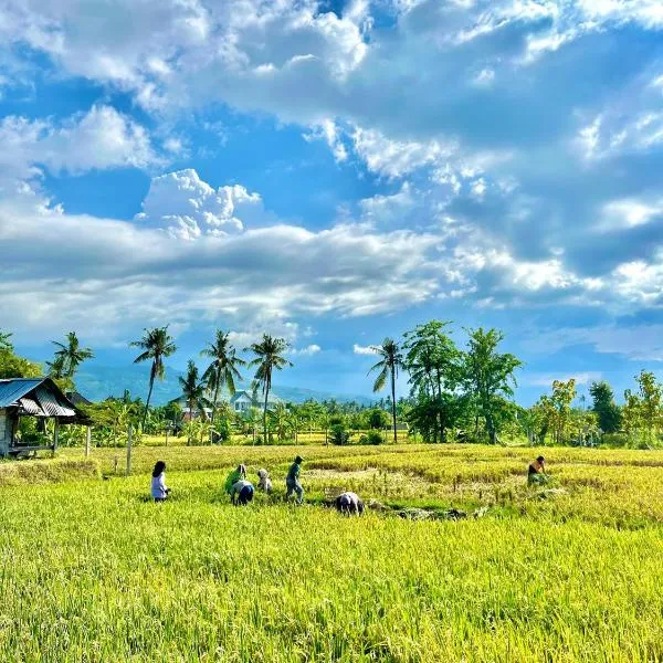 Rumi Bumi - Lovina Rice Terrace Retreat: Lovina şehrinde bir otel