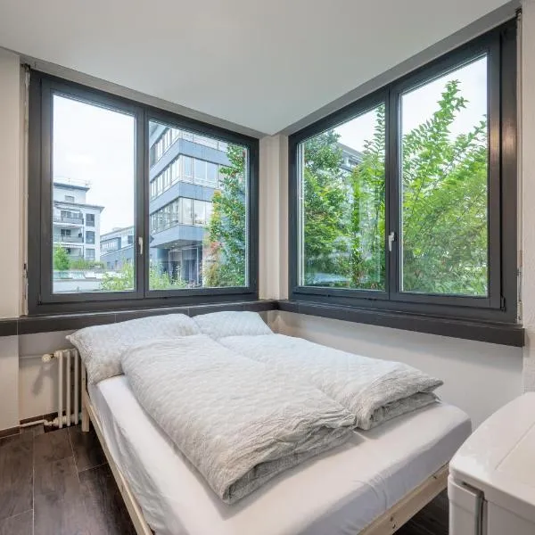 Mount Pilatus Rooms Lucerne, hótel í Luzern