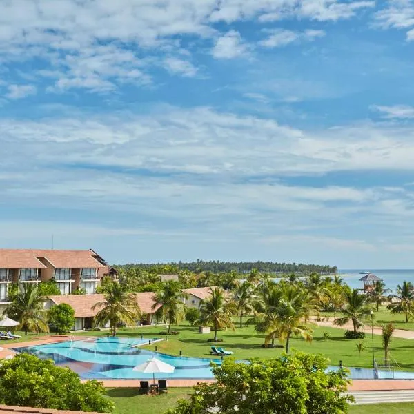 The Calm Resort & Spa, hotel in Pasikuda