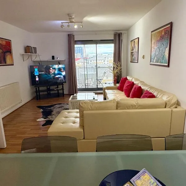 1 Bedroom Flat near Excel, O2, Canary Wharf - London, hotel en Londres