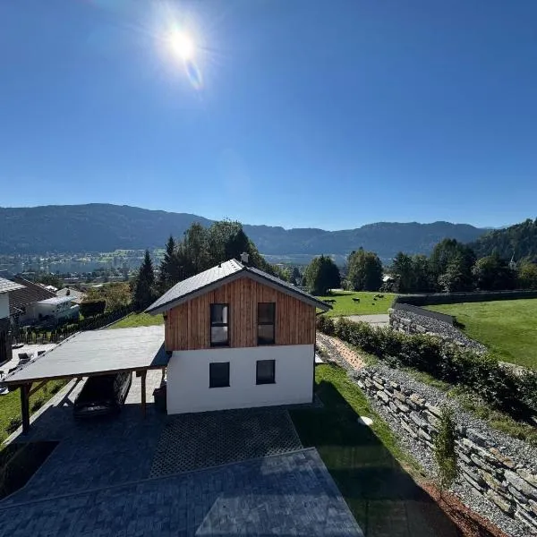 Landhaus Almrausch, hotel en Bodensdorf