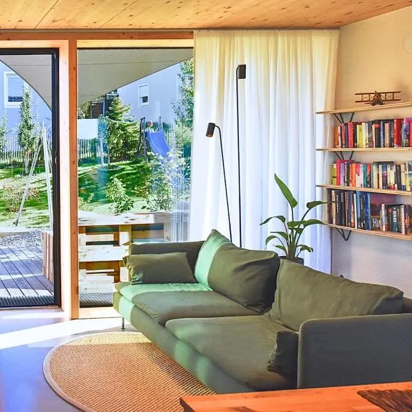 Rückzugsort in modernem Holzhaus, hotel in Egglham