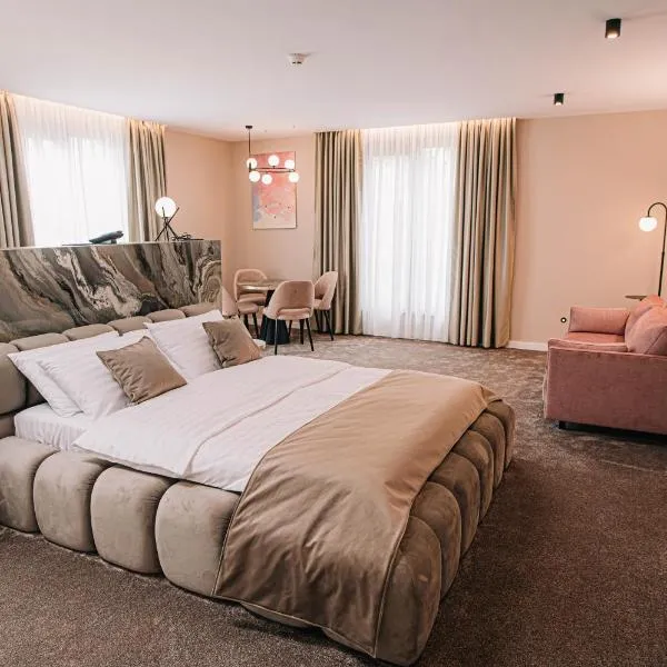 드로베타 투르누 세베린에 위치한 호텔 Hotel Brick