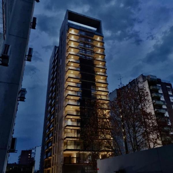 piscina, gym y cochera cerca del hospital italiano, Buenos Aires