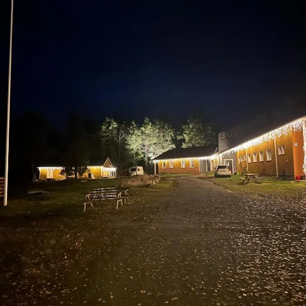 Arctic Shaman Adventures -Jurtta, hôtel à Rautuskylä