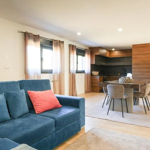 Chalés Avelino Carolino l com Roteiro incluído, hotell sihtkohas Chaves