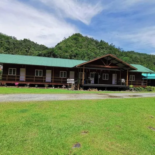 Tambatuon Homestead、Kota Beludのホテル