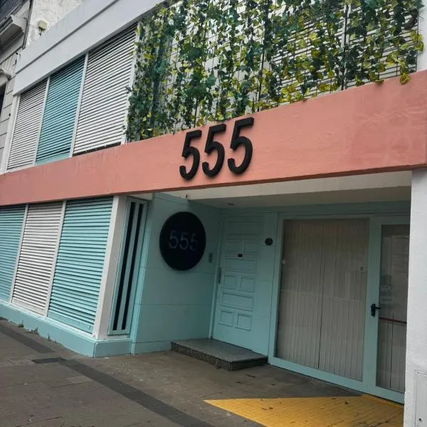 Hostel 555, hotel v destinaci La Plata