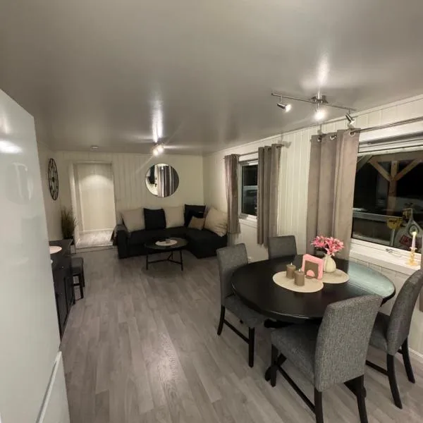 Arctic apartment Tønsvik, hotel in Tromsø