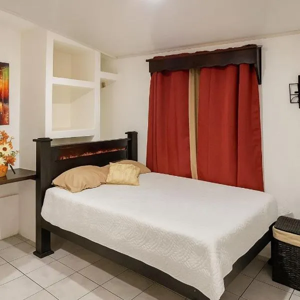 Vicky's Room - NO PARKING SITE, hotel v mestu Santiago Este