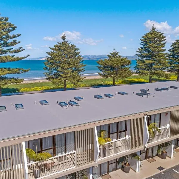 Whispering Sands Beachfront Motel, hotel in Gisborne