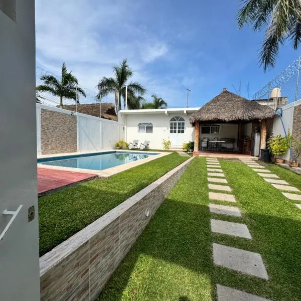 Casa Gaviota Casa Con Alberca y Palapa, ξενοδοχείο σε Tequesquitengo