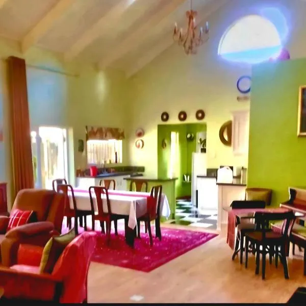Bella Rosa Cottage, hotel en Clarens