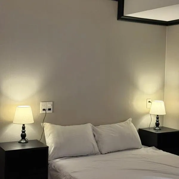 HY Local Budget Hotel - 5 mins walk to Hoi An Ancient Town, hôtel à Hội An