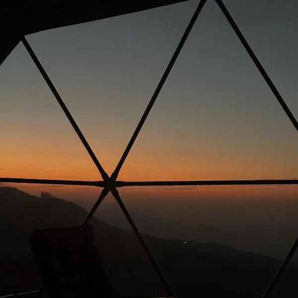 Grand canyon domes Jabal shams, hotel in Sa‘ab Banī Khamīs
