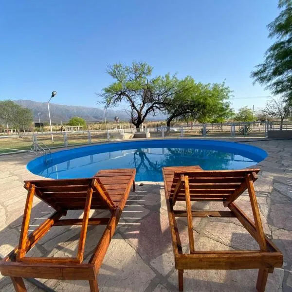 Complejo Chaya, hotel in La Rioja