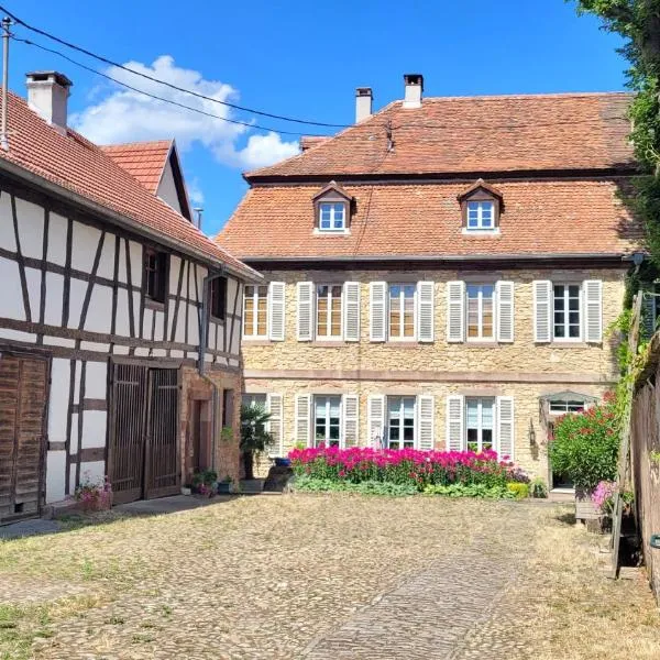 Chambres d'Hôtes du Marché aux Grains, hôtel à Bouxwiller