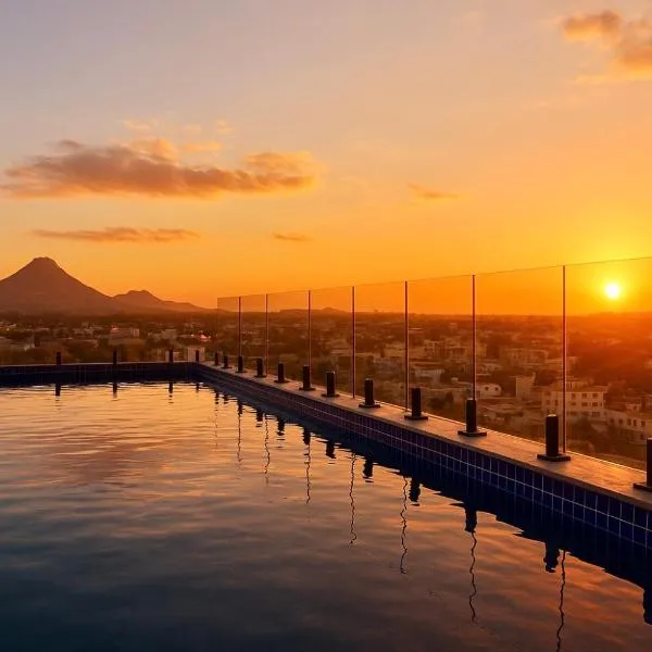 Suite Sky and Sea, хотел в Флик ен Флак