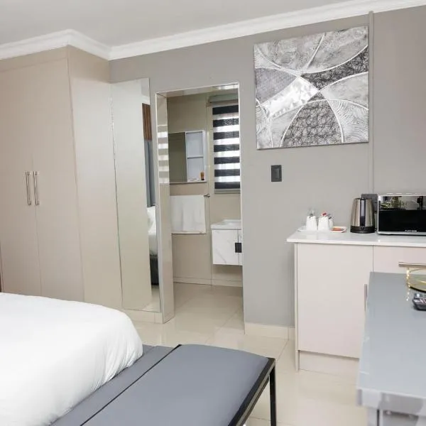 Marikana guest house, hotel di Ga-Moretsele