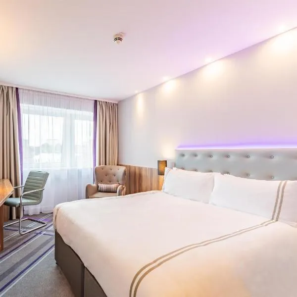 Premier Inn Hamburg City Alster, hotel in Hamburg