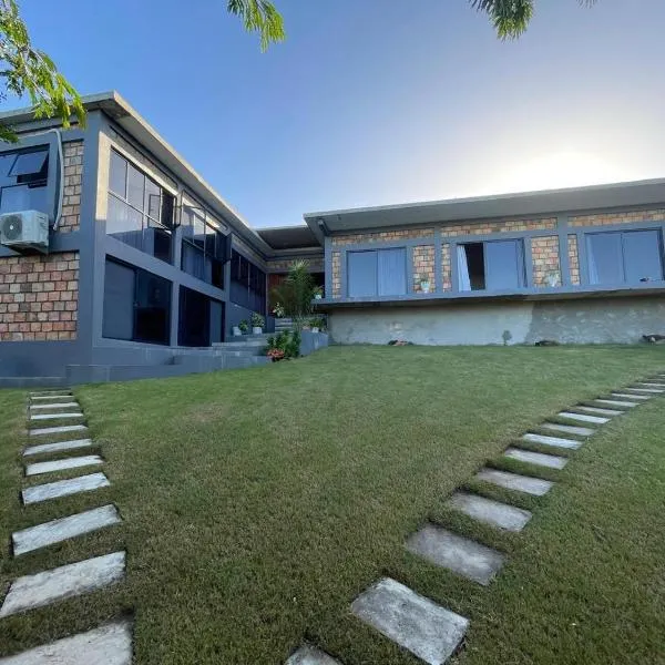 Viesnīca lodge3a pilsētā Ponta du Oru