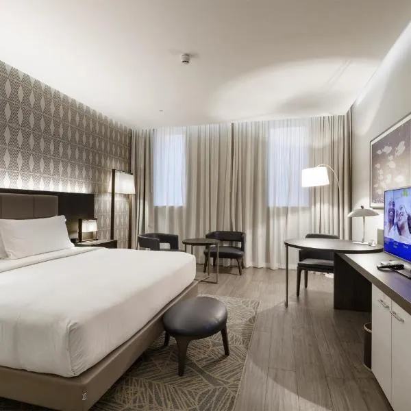 Doubletree By Hilton Pointe-Noire City Centre, hotel v destinaci Pointe-Noire