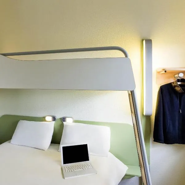 ibis budget Lyon Sud St Genis Laval、サン・ジュニ・ラヴァルのホテル