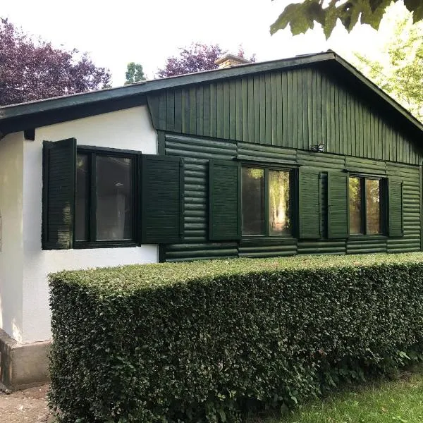 Faház - Nyaraló a Tiszánál, hotel v destinaci Tiszacsege