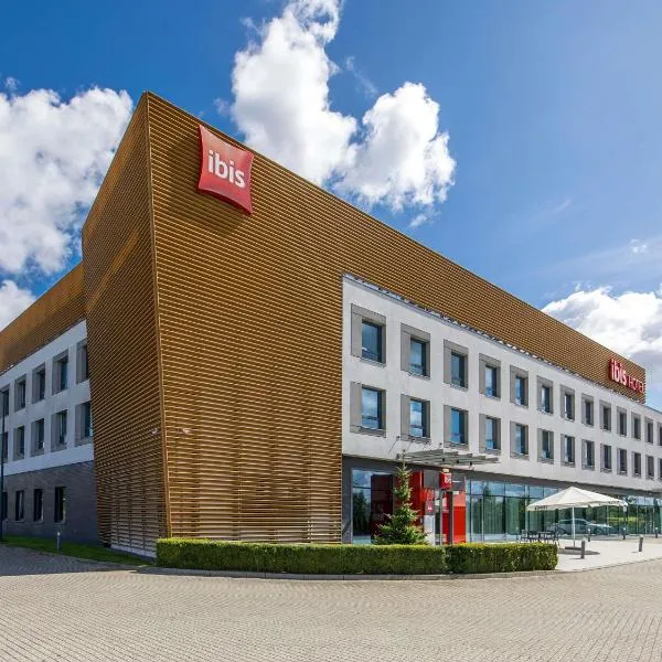 Ibis Poznan Polnoc, hotel en Suchy Las