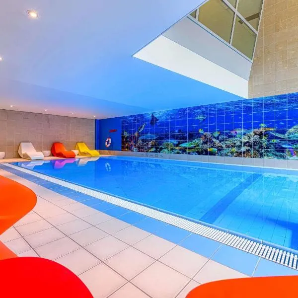 Novotel Zurich City West, hotel in Zürich
