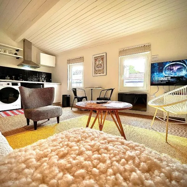 Bel appartement, Oiseau 1, hotel in Niort