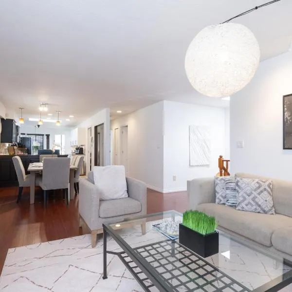 3BR Near Commercial Dr 10 min to Downtown, hotel en Vancouver