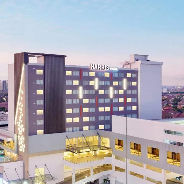 HARRIS Hotel & Conventions Bundaran Satelit Surabaya, ξενοδοχείο στη Σουραμπάγια