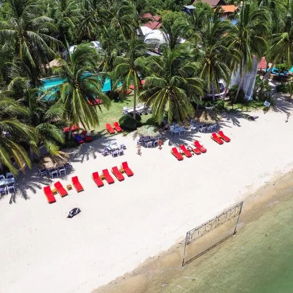 Infinity Beach Club Resort & Hostel Koh Phangan, hotell sihtkohas Baan Tai