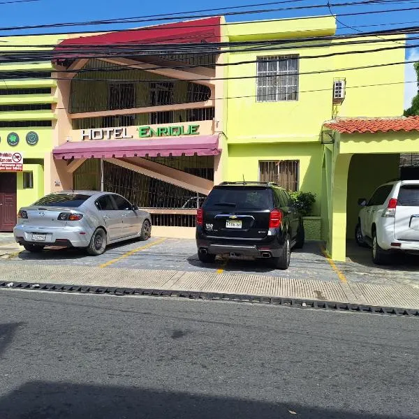 Hotel Enrique I Gazcue, Bed and Breakfast, hotel in Santo Domingo