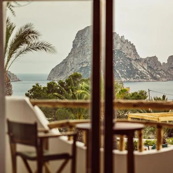 Petunia Ibiza, a Beaumier hotel, hotel v destinaci Cala Vadella