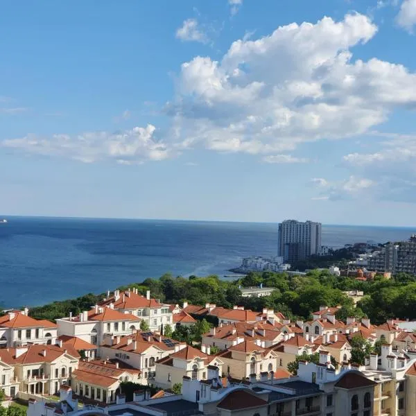 Квартира Аркадия ЖК жемчужина Кадора 10 мин от моря, khách sạn ở Odessa