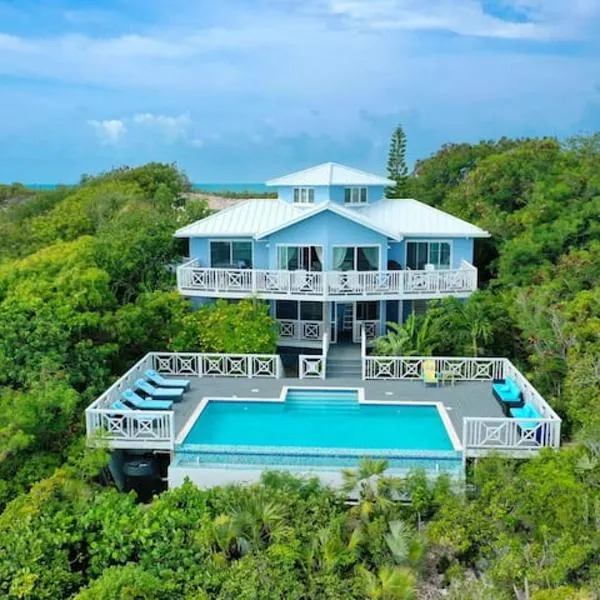 Neptune Villas, hotel in Five Cays Settlement